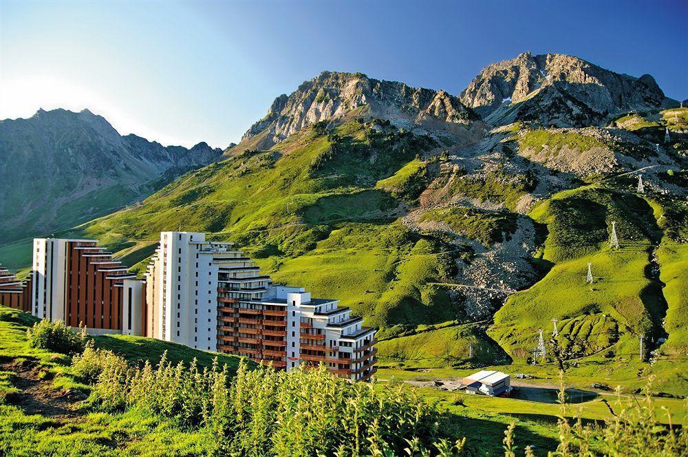 Pierre & Vacances Residence Le Montana La Mongie Exterior photo